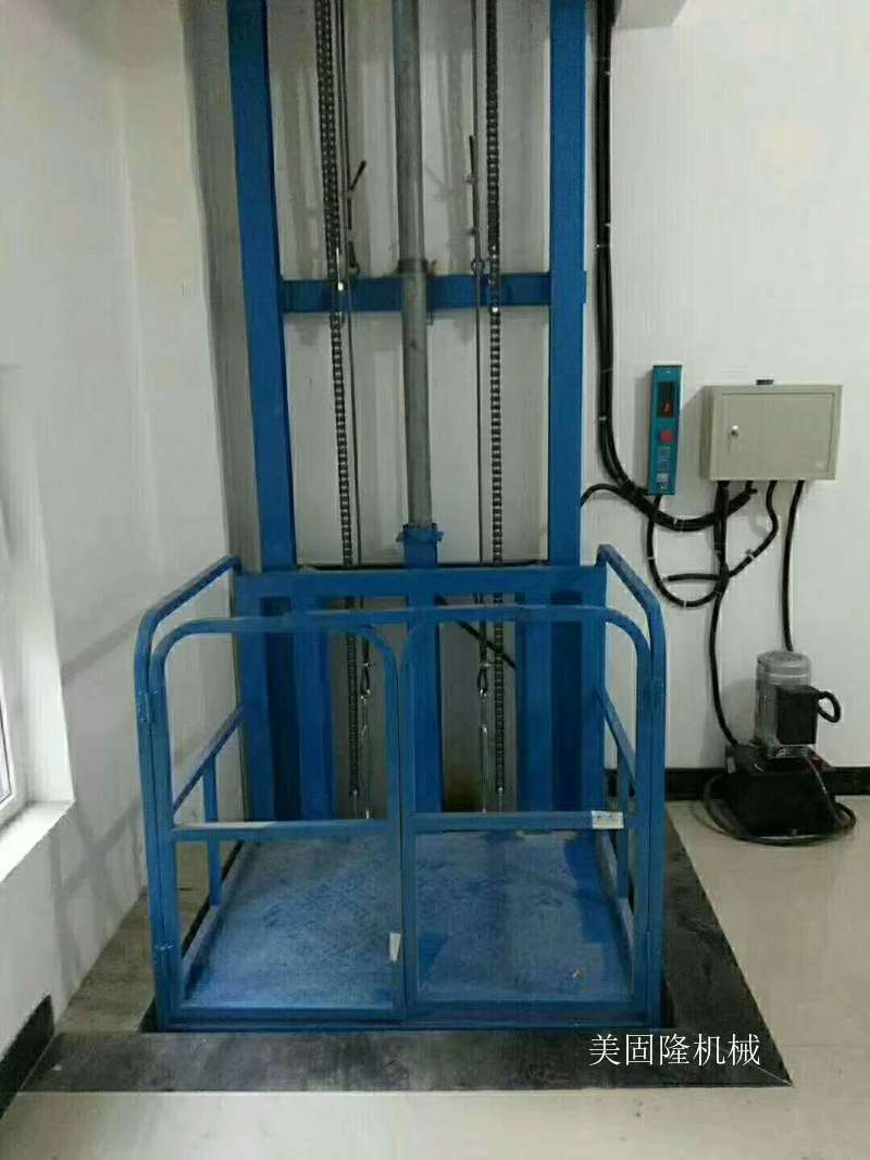 萍乡单臂导轨式升降机厂家